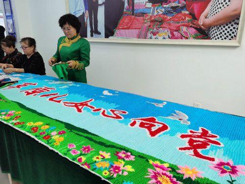 【見證七十載 草原新發(fā)展】臨潢家園社區(qū)：多民族的大家庭